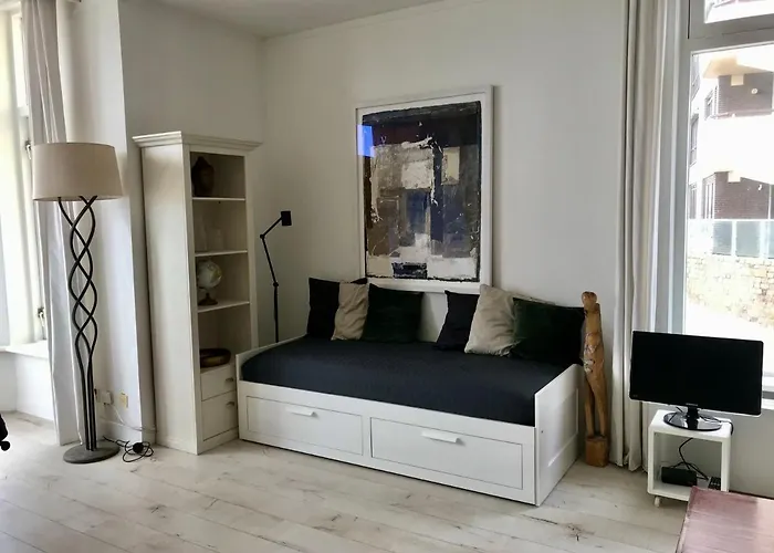 Sea View Scheveningen Apartament *